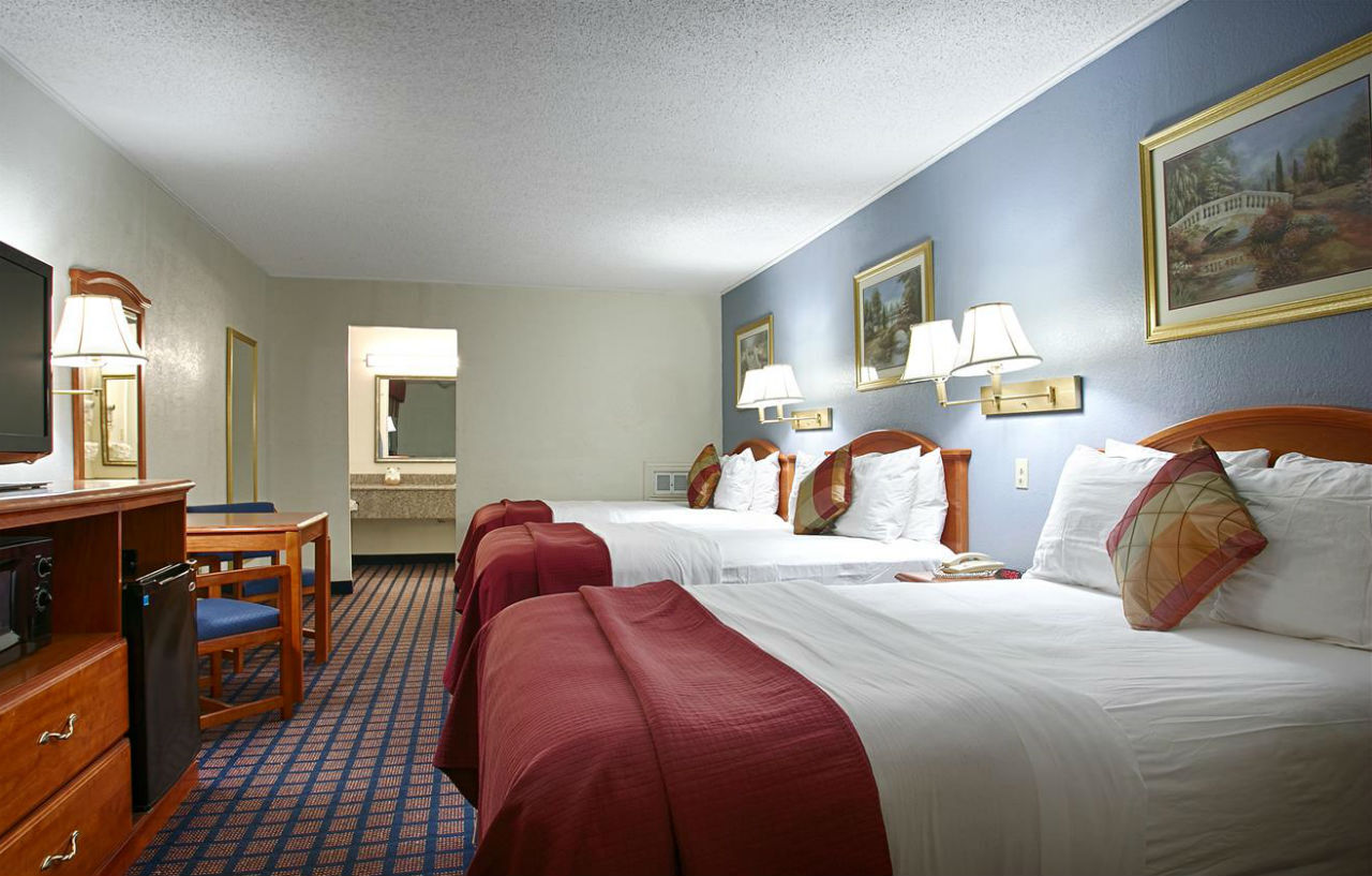 Best Western Palestine Inn Exterior photo